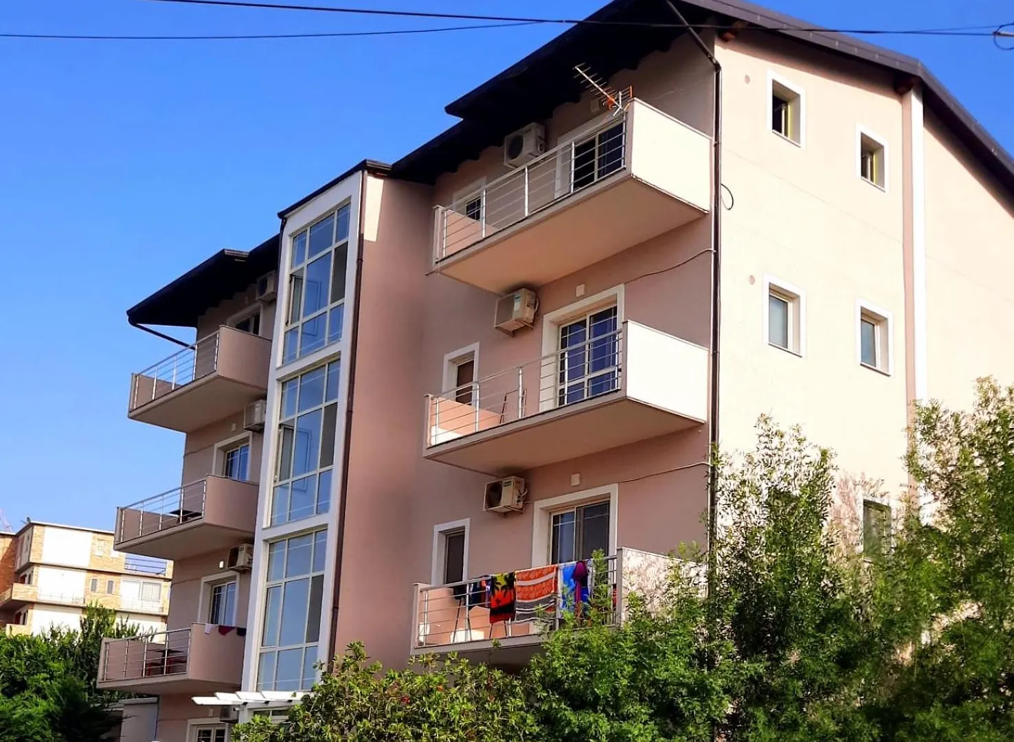 Apartments Alavana Velipoje Hotel